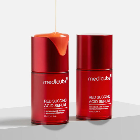 Medicube Red Succinic Acid Serum – Akne ve Leke Karşıtı Parlatıcı Süksinik Asit Serumu (30 ML)